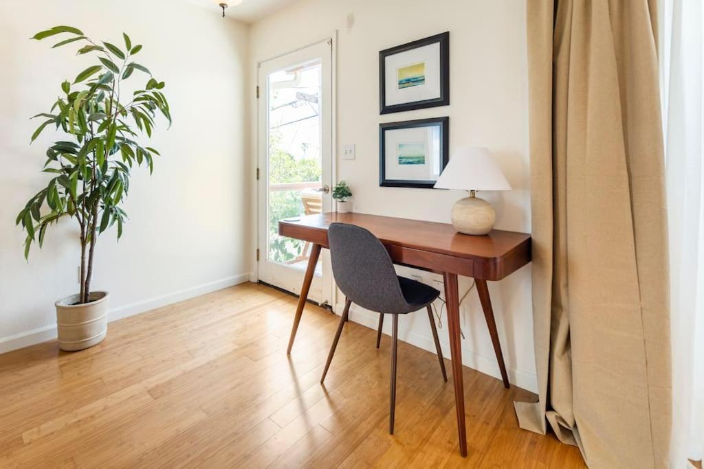 Stylish With Ocean & Views Apartamento
