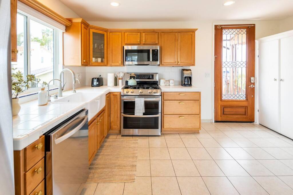 Stylish With Ocean & Views Apartamento *